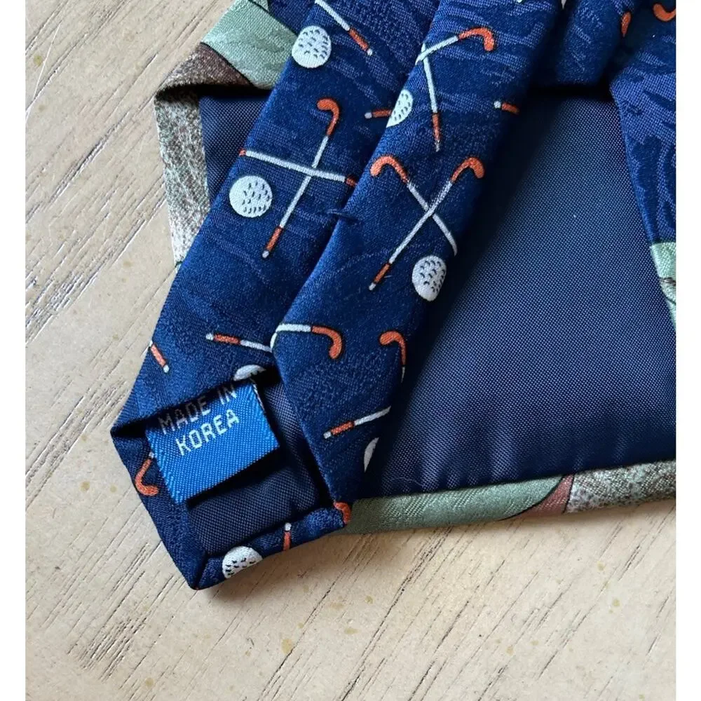 Men’s Tie Disney Golf Mickey Unlimited Goofy Donald Duck Golfing Balancine Inc